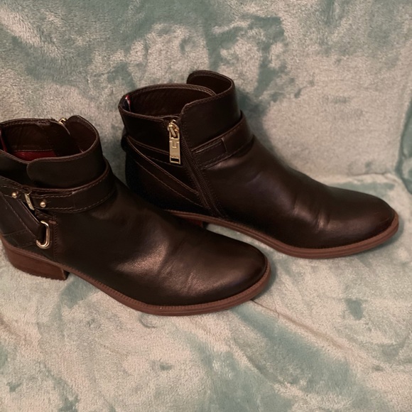 PRELOVED ✨ Tommy Hilfiger Ankle Boots - Picture 5 of 8